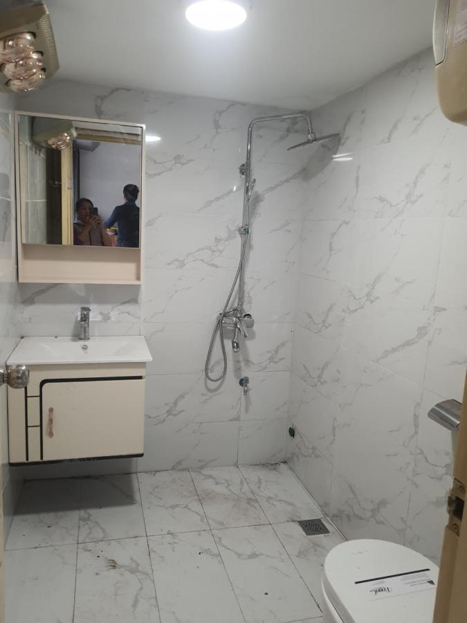 Green Homestay Hanoi Buitenkant foto